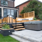 Modern decking Montreal 04