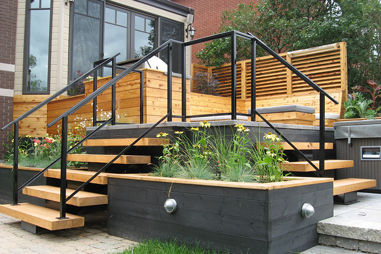 Montreal Outdoor Living – Modern Decking Montreal