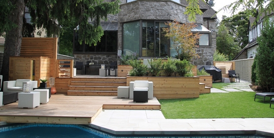 Urban Backyard Patio & Terrace 1